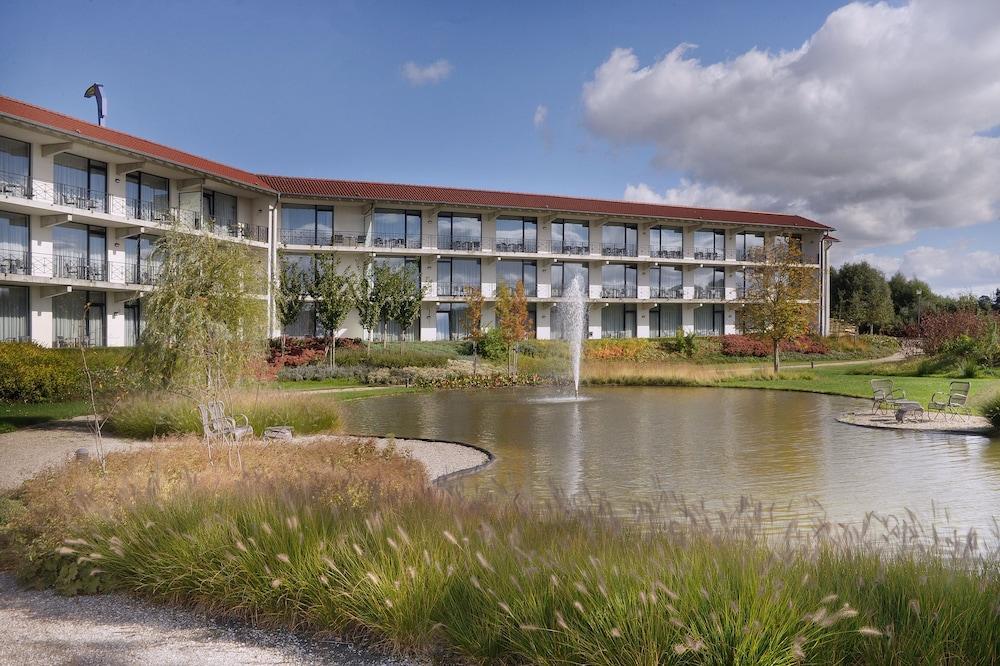Van Der Valk Hotel Melle - Osnabrueck Bagian luar foto